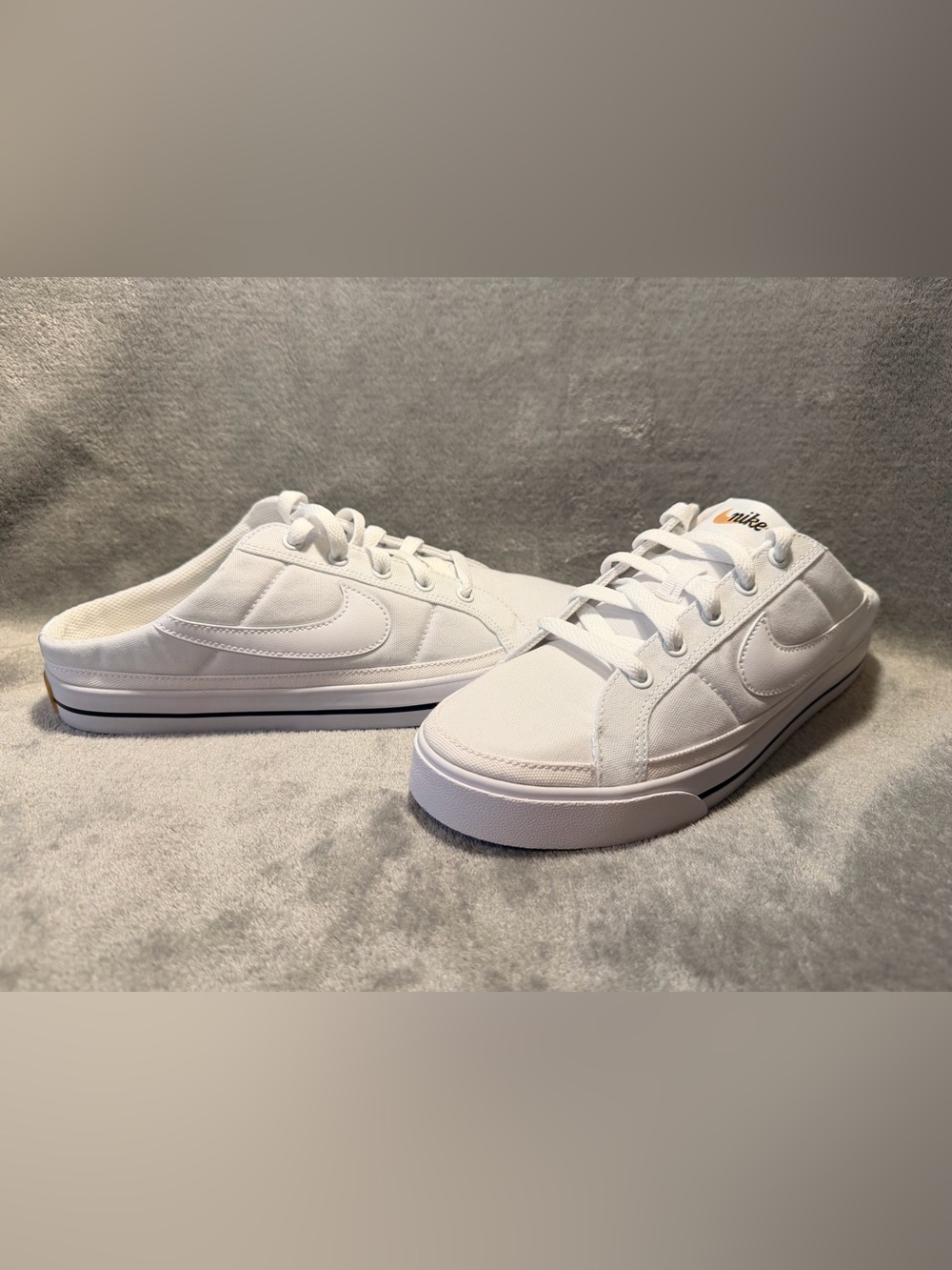 Nike Court Legacy White Mule - Picture 2 of 6